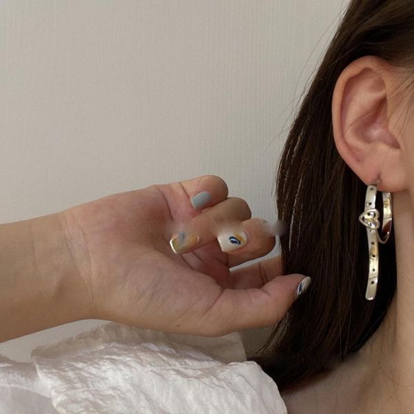 hoop & huggie simple belt design silver color heart drop earrings for women brand fashion ear cuff piercing dangle earring gift, Golden;silver
hoop & huggie simple belt design silver color heart drop earrings for women brand fashion ear cuff piercing dangle earring gift, Golden;silver