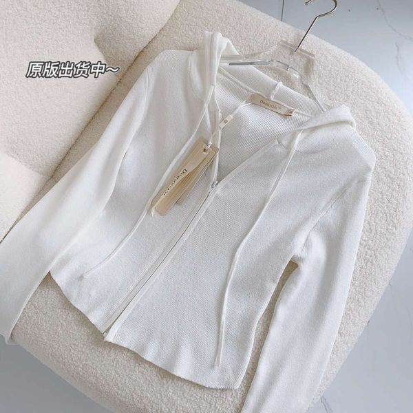 like like xi'er wears short hooded knitted cardigan women's long sleeved day, Black;brown
like like xi'er wears short hooded knitted cardigan women's long sleeved day, Black;brown