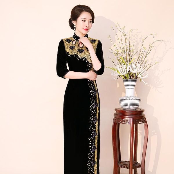 improved cheongsam bride mother's dress long autumn and winter black sequins catwalk qipao ethnic clothing, Red
improved cheongsam bride mother's dress long autumn and winter black sequins catwalk qipao ethnic clothing, Red