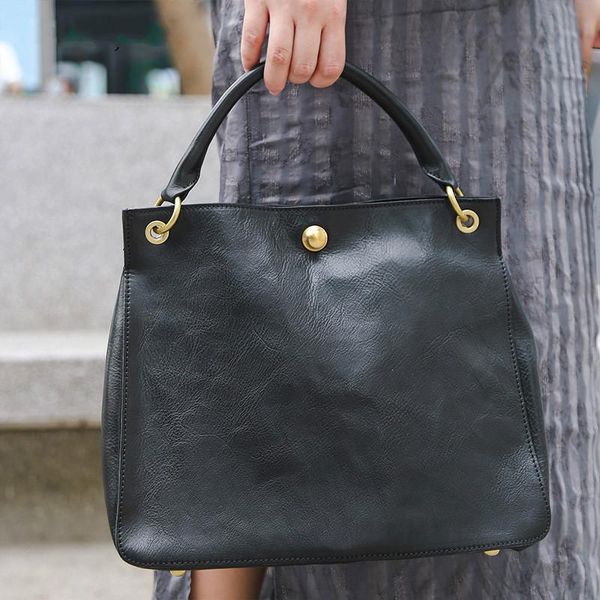 evening bags johnature genuine leather luxury handbags women designer 2021 fashion nature cowhide large capacity shoulder
evening bags johnature genuine leather luxury handbags women designer 2021 fashion nature cowhide large capacity shoulder