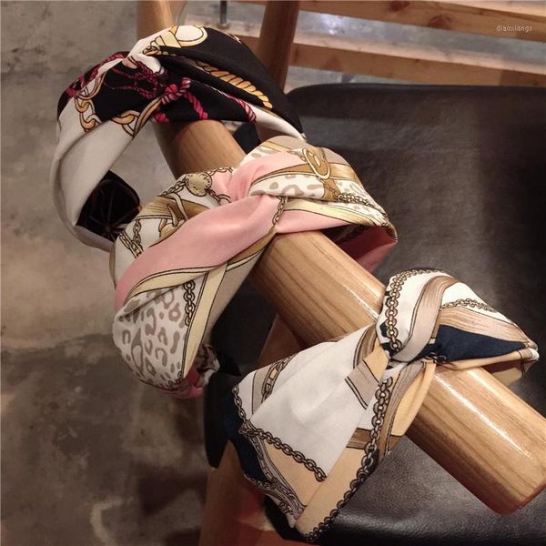 fashion classic ladies girls chain cute knot wide headband hairband headwear headress hair accessory1
fashion classic ladies girls chain cute knot wide headband hairband headwear headress hair accessory1