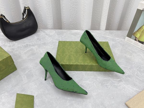 designer with box red bottom high heels women casual shoes vintage wedding triple black pointed peep toes pumps spikes dress 1203
designer with box red bottom high heels women casual shoes vintage wedding triple black pointed peep toes pumps spikes dress 1203