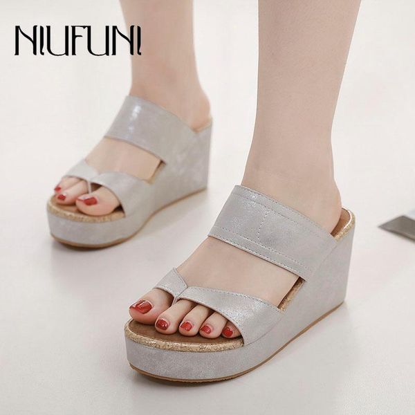 plus size 36-42 clamp toe wedge platform waterproof women's sandals 2021 slippers casual light comfortable ladies shoe, Black
plus size 36-42 clamp toe wedge platform waterproof women's sandals 2021 slippers casual light comfortable ladies shoe, Black