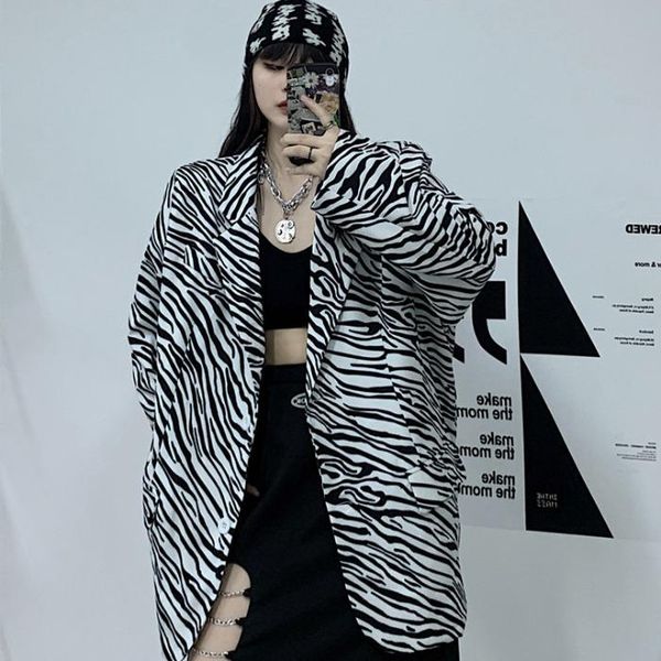 women's jackets korobov 2021 autumn winter chic women coat vintage streetwear suit jacket harajuku zebra pattern female coats, Black;brown
women's jackets korobov 2021 autumn winter chic women coat vintage streetwear suit jacket harajuku zebra pattern female coats, Black;brown