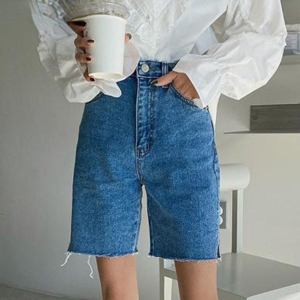 women's jeans 2021 casual summer half denim shorts for women high waist loose pockets female straight ladies streetwear, Blue
women's jeans 2021 casual summer half denim shorts for women high waist loose pockets female straight ladies streetwear, Blue