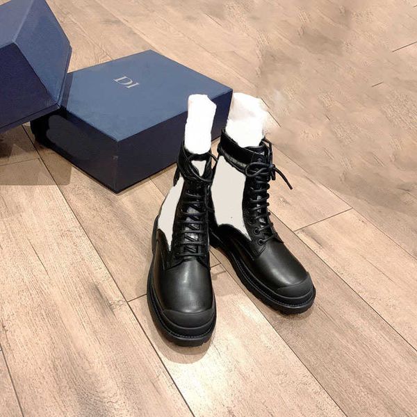 autumn / winter 2021 thick soled martin women's back zipper embroidered short british style breathable thin chelsea boots, Black
autumn / winter 2021 thick soled martin women's back zipper embroidered short british style breathable thin chelsea boots, Black