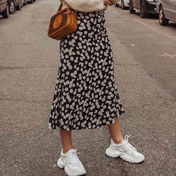 daisy print maxi long skirt women high waist boho black skirt high street chic a-line beach skirt faldas summer 210415
daisy print maxi long skirt women high waist boho black skirt high street chic a-line beach skirt faldas summer 210415