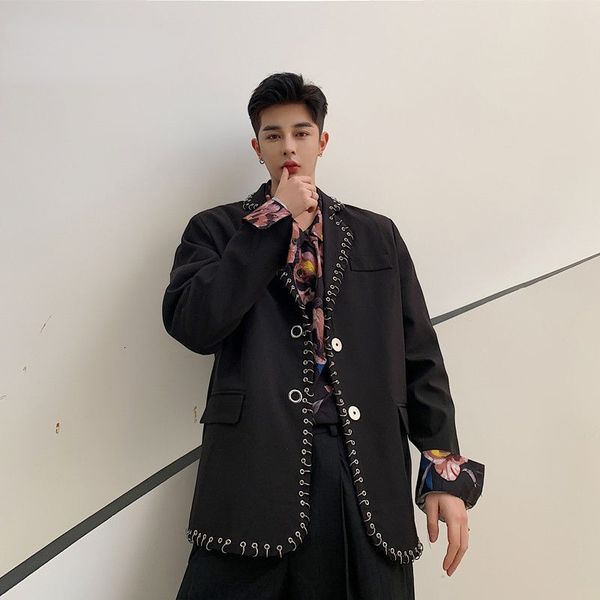 men's wear ring decoration black blazers streetwear men's handmade suit coat 2021 autumn new single breasted cloth, White;black
men's wear ring decoration black blazers streetwear men's handmade suit coat 2021 autumn new single breasted cloth, White;black