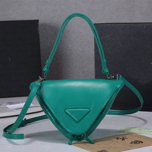 prad bags crossbody triangle bag cowhide leather mini handbag purse women wallets zipper closure classic p letter messenger askt
prad bags crossbody triangle bag cowhide leather mini handbag purse women wallets zipper closure classic p letter messenger askt