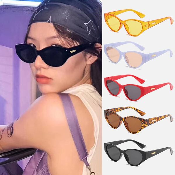 sunglasses trendy retro cat eye female net red with bright black plain glasses oculos sol feminino, White;black
sunglasses trendy retro cat eye female net red with bright black plain glasses oculos sol feminino, White;black