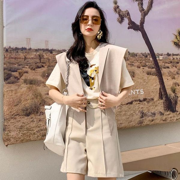 fashion three-piece short suit neutral super handsome waistcoat highwaist women women's tracksuits, Gray
fashion three-piece short suit neutral super handsome waistcoat highwaist women women's tracksuits, Gray