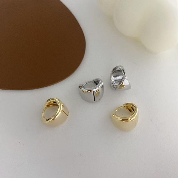 hoop & huggie minimalist gold sliver color metal earrings unusual geometric round piercing hang small for women brincos jewelry, Golden;silver
hoop & huggie minimalist gold sliver color metal earrings unusual geometric round piercing hang small for women brincos jewelry, Golden;silver