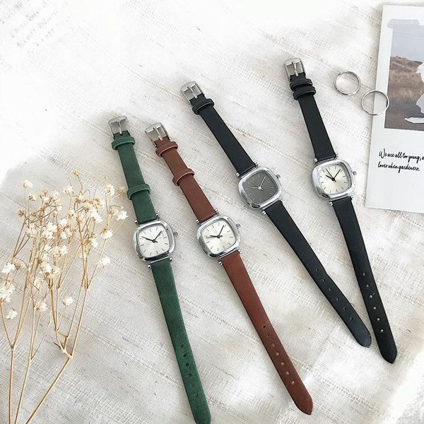 wristwatches retro platz frauen uhren mode drop verschiffen quarz uhr damen vintage leder armbanduhren einfache frau, Slivery;brown
wristwatches retro platz frauen uhren mode drop verschiffen quarz uhr damen vintage leder armbanduhren einfache frau, Slivery;brown