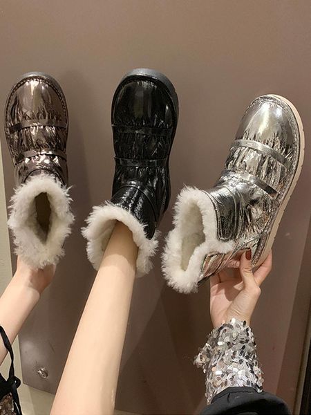 boots 2021 lamb hair snow women's fur cotton shoes thick bottom and velvet short, Black
boots 2021 lamb hair snow women's fur cotton shoes thick bottom and velvet short, Black