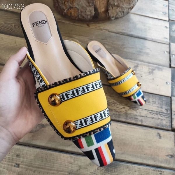 personalized half slippers women's 2021 new net red versatile baotou muller shoes, Black
personalized half slippers women's 2021 new net red versatile baotou muller shoes, Black
