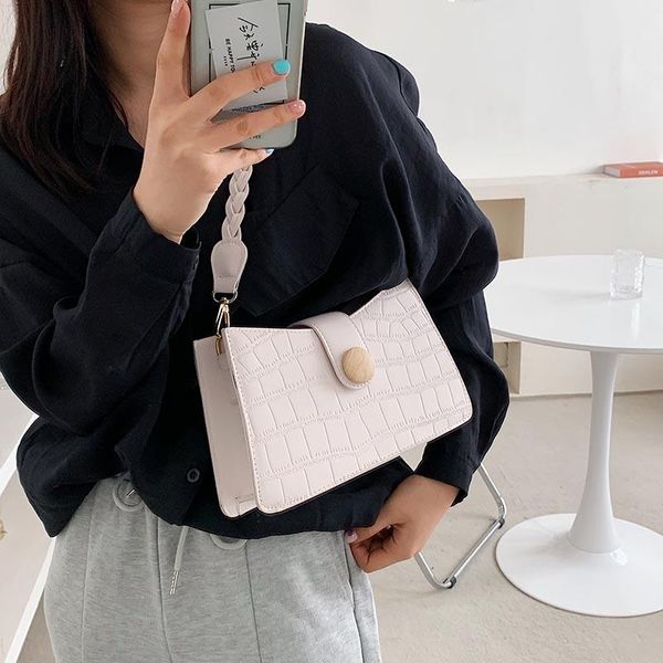 2021 style underarm foreign fashion korean women's bag ins trend ladies pattern trade western crocodile shoulder new gbqwm
2021 style underarm foreign fashion korean women's bag ins trend ladies pattern trade western crocodile shoulder new gbqwm