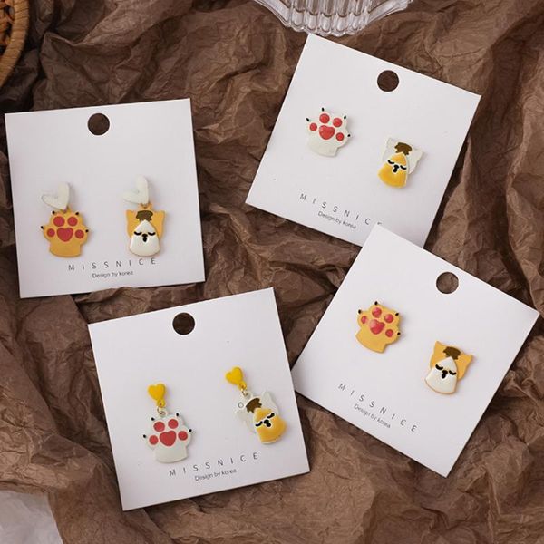 stud vsnow japanese cute asymmetric cat metallic earring for women girls love heart contrast color party jewellery, Golden;silver
stud vsnow japanese cute asymmetric cat metallic earring for women girls love heart contrast color party jewellery, Golden;silver