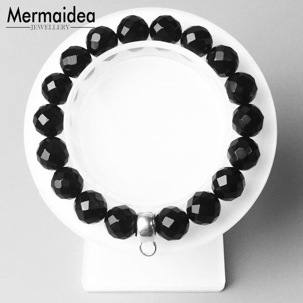charm bracelets black stone bracelet fashion good jewerly for women 2021 gift silver plated super deals, Golden;silver
charm bracelets black stone bracelet fashion good jewerly for women 2021 gift silver plated super deals, Golden;silver