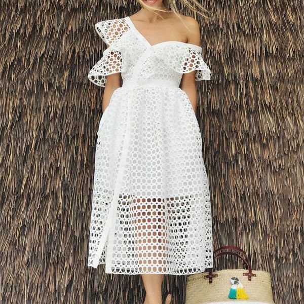 plus size dresses 2021 elegant ladies summer white dress chic bare shoulder net hollow out midi big large women vacation outfits, Black
plus size dresses 2021 elegant ladies summer white dress chic bare shoulder net hollow out midi big large women vacation outfits, Black