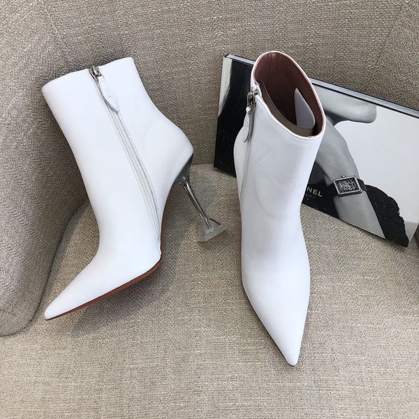 amina muaddi giorgia white heeled ankle boots cubic stiletto heel pointed toes side zipper leather outsole booties for women luxur, Black
amina muaddi giorgia white heeled ankle boots cubic stiletto heel pointed toes side zipper leather outsole booties for women luxur, Black
