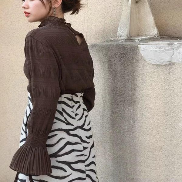 women's blouses & shirts temperament solid pullover blouse fall 2021 women chic pleated flare sleeve chiffon japanese ol elegant blusas, White
women's blouses & shirts temperament solid pullover blouse fall 2021 women chic pleated flare sleeve chiffon japanese ol elegant blusas, White