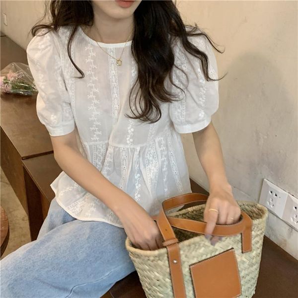 women's blouses & shirts vintage floral hollow out white basic puff sleeve regular loose casual college wind 2021 summer women
women's blouses & shirts vintage floral hollow out white basic puff sleeve regular loose casual college wind 2021 summer women