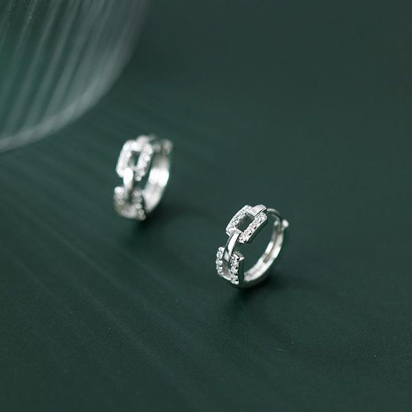 hoop & huggie trendy luxury silver color minimalist earrings for women shine zircon mini circle fashion jewelry brincos, Golden;silver
hoop & huggie trendy luxury silver color minimalist earrings for women shine zircon mini circle fashion jewelry brincos, Golden;silver