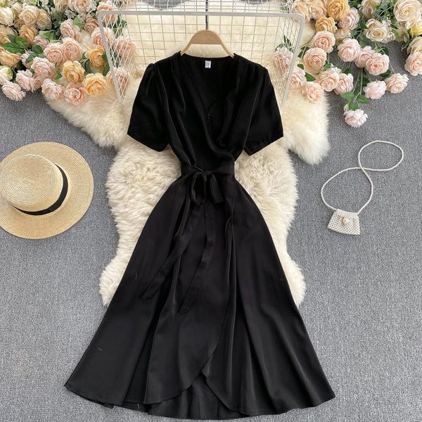 casual dresses fmfssom basic slim fit knee-length dress women 2021 summer solid v-neck short sleeve style party vintage lady, Black;gray
casual dresses fmfssom basic slim fit knee-length dress women 2021 summer solid v-neck short sleeve style party vintage lady, Black;gray