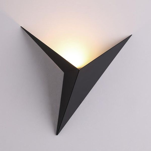 wall lamps modern led light triangle shape nordic style sconce living room iron indoor hallway corridor decoration bedroom lamp
wall lamps modern led light triangle shape nordic style sconce living room iron indoor hallway corridor decoration bedroom lamp
