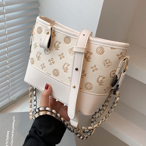 factory direct sale 75% off small women's versatile 2021 new chain messenger one shoulder wandering bucket bags h7ry
factory direct sale 75% off small women's versatile 2021 new chain messenger one shoulder wandering bucket bags h7ry