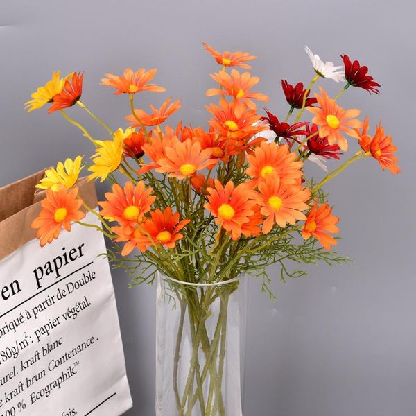 heads white daisy artificial flowers long branch bouquet for home decoration diy bridal wedding decorative silk fake flower & wreaths
heads white daisy artificial flowers long branch bouquet for home decoration diy bridal wedding decorative silk fake flower & wreaths