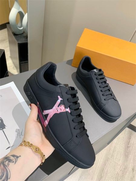 Top Quality Men Women Luxurys Designers Shoes Casual Sneaker Embroidery Classic Trainers Lover Sport Trainer Sneakers 35-45, 01
Top Quality Men Women Luxurys Designers Shoes Casual Sneaker Embroidery Classic Trainers Lover Sport Trainer Sneakers 35-45, 01