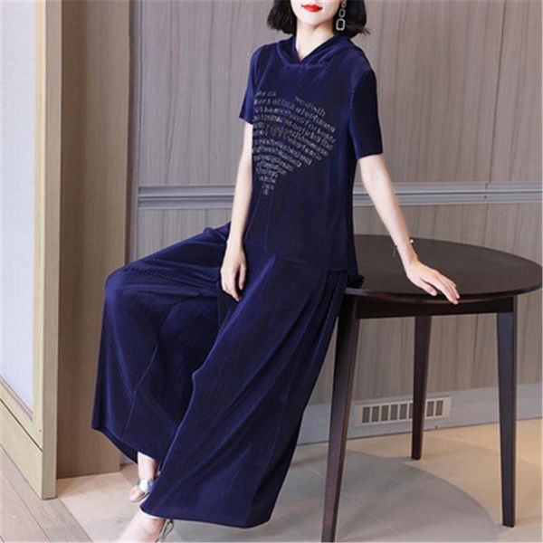 women's two piece pants pant suits summer for female 45-75kg 2021 stretch miyake pleated plus size 2 a hoodie + wide leg clothing, White
women's two piece pants pant suits summer for female 45-75kg 2021 stretch miyake pleated plus size 2 a hoodie + wide leg clothing, White