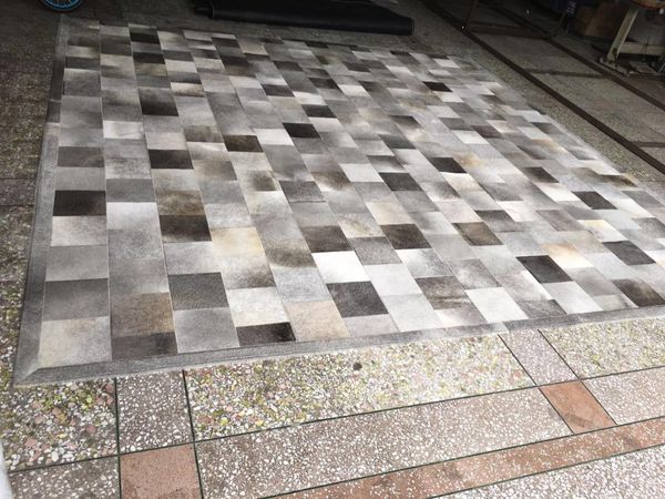 carpets natural gray cowhide patchwork rug dark and light grey art design real cow fur leather floor carpet
carpets natural gray cowhide patchwork rug dark and light grey art design real cow fur leather floor carpet