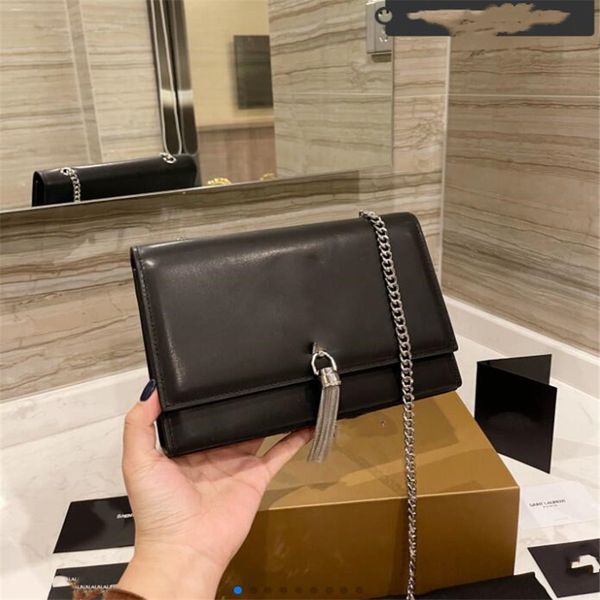 cowhide tassel messenger bag, women's 2021 trend handbags, ladies brand trend one-shoulder handbags
cowhide tassel messenger bag, women's 2021 trend handbags, ladies brand trend one-shoulder handbags