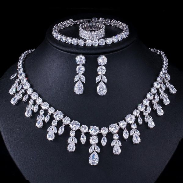 earrings & necklace bridal jewelry sets fashion luxury silver color for women cubic trendy banquet tassel leaves
earrings & necklace bridal jewelry sets fashion luxury silver color for women cubic trendy banquet tassel leaves