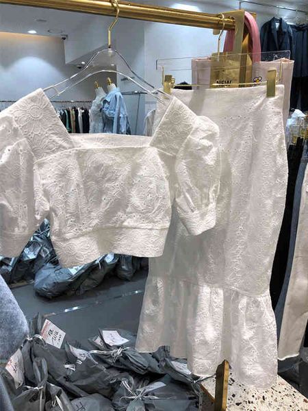 temperament fashion summer white square neck lace blouse short high waist wrap hip mermaid skirts slim matching sets dress 210429
temperament fashion summer white square neck lace blouse short high waist wrap hip mermaid skirts slim matching sets dress 210429