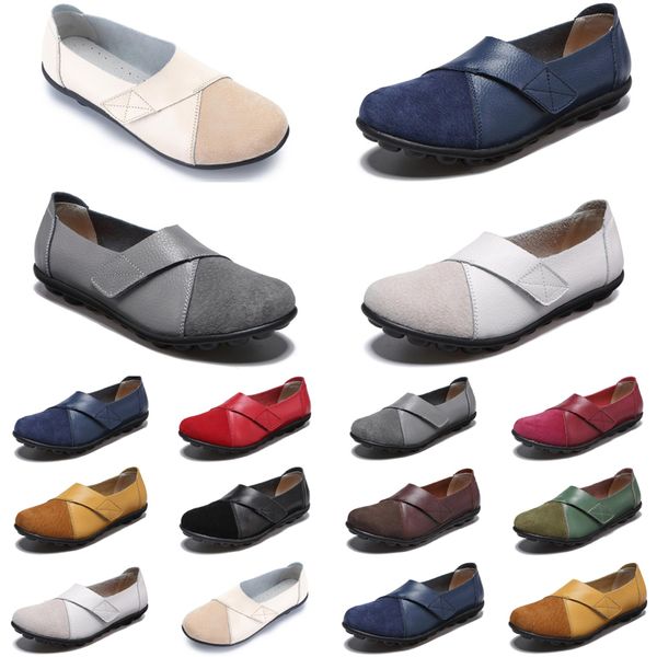 2021 luxury men women casual shoes black white blue loafers suede leather stitching mens trainers sneakers size 35-44 color10
2021 luxury men women casual shoes black white blue loafers suede leather stitching mens trainers sneakers size 35-44 color10
