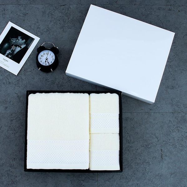 3pcs/set 100% cotton 1pcs bath towel and 2pcs face towels set soft quick dry with box gift
3pcs/set 100% cotton 1pcs bath towel and 2pcs face towels set soft quick dry with box gift