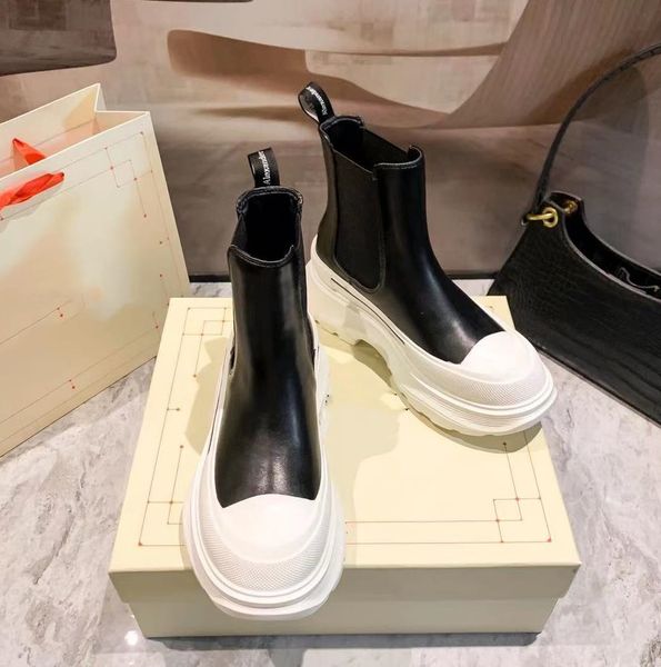 white sole bottega boot fashion luxury tire leather chelsea booties men platform chunky shoes lady knight high-boots designer women boots, Black
white sole bottega boot fashion luxury tire leather chelsea booties men platform chunky shoes lady knight high-boots designer women boots, Black