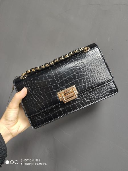 women's bag horizontal single shoulder 20840180-5 metal chain flap crocodile solid color
women's bag horizontal single shoulder 20840180-5 metal chain flap crocodile solid color