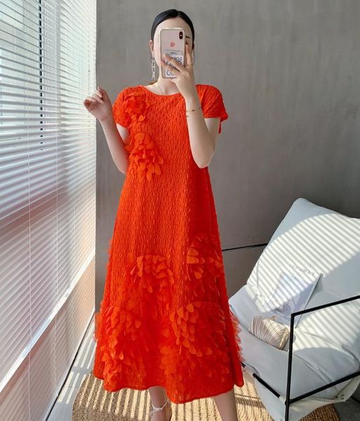 dress style fashion fold in the women's long pure color o-neck short sleeve applique stock, Black;gray
dress style fashion fold in the women's long pure color o-neck short sleeve applique stock, Black;gray