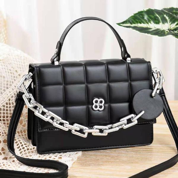 evening bags large-capacity women's bag simple solid color ladies shoulder retro tide chain handbag luxury handbags women designer
evening bags large-capacity women's bag simple solid color ladies shoulder retro tide chain handbag luxury handbags women designer