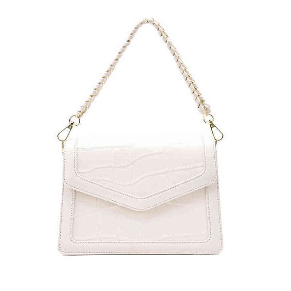 75% off handbag factory store minority female trendy small square versatile ins portable chain, Black;red
75% off handbag factory store minority female trendy small square versatile ins portable chain, Black;red