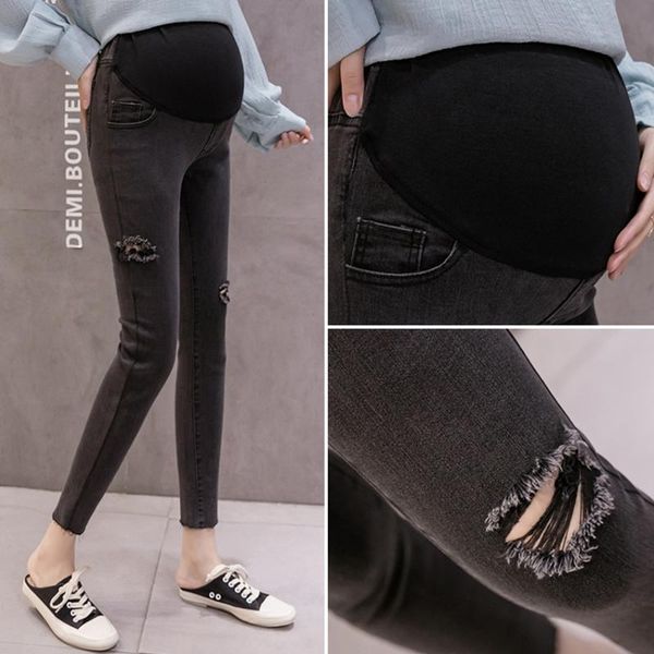 maternity bottoms pregnant women's jeans spring and autumn models wear nine-point fashion ripped korean version of feet pants, White
maternity bottoms pregnant women's jeans spring and autumn models wear nine-point fashion ripped korean version of feet pants, White
