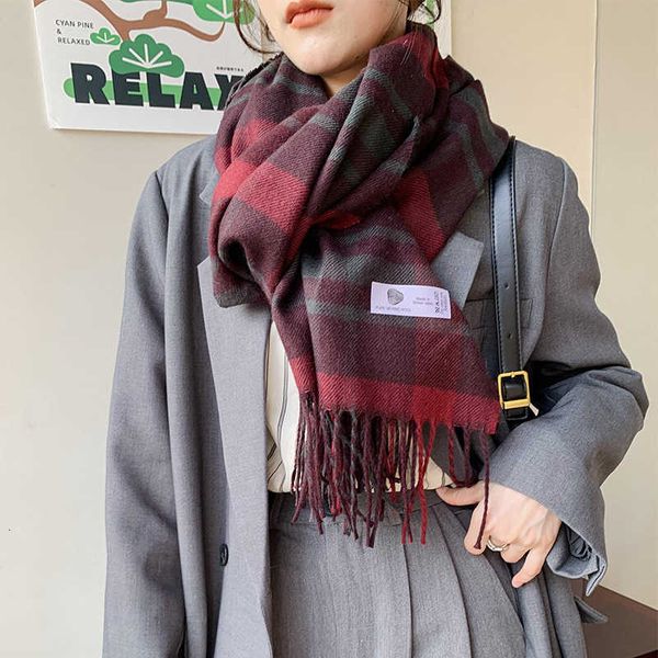 2021 autumn and winter plaid cashmere imitation korean fashion warm decoration student bib long scarf female, Blue;gray
2021 autumn and winter plaid cashmere imitation korean fashion warm decoration student bib long scarf female, Blue;gray