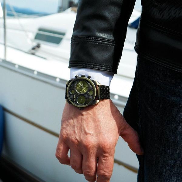 wristwatches oulm ht9316 two time zone watches men individually decorated small dials male quartz watch big size men's, Slivery;brown
wristwatches oulm ht9316 two time zone watches men individually decorated small dials male quartz watch big size men's, Slivery;brown