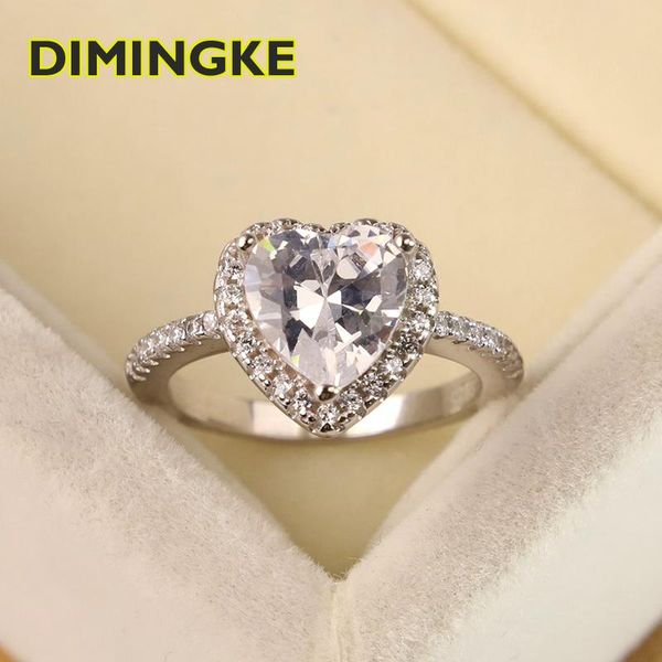 cluster rings dimingke 6*6mm heart-shaped high carbon diamond female ring 100%-s925 sterling silver party romantic lover jewelry gift, Golden;silver
cluster rings dimingke 6*6mm heart-shaped high carbon diamond female ring 100%-s925 sterling silver party romantic lover jewelry gift, Golden;silver