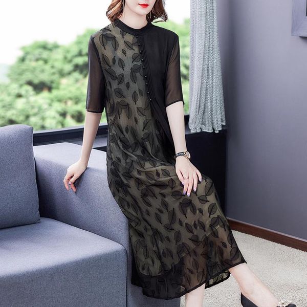 casual dresses summer 4xl plus size mulberry silk midi dress 2021 vintage floral embroidery maxi women elegant bodycon vestidos, Black;gray
casual dresses summer 4xl plus size mulberry silk midi dress 2021 vintage floral embroidery maxi women elegant bodycon vestidos, Black;gray