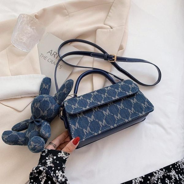 cross body pu leather women luxury designer handbags 2021 shopper fashion solid color embroidered letters plaid messenger bags
cross body pu leather women luxury designer handbags 2021 shopper fashion solid color embroidered letters plaid messenger bags